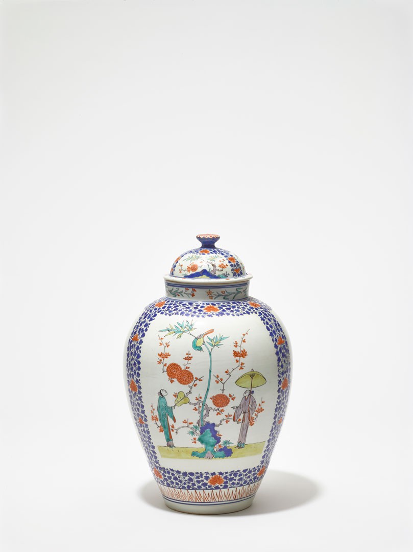 <BODY><div>Covered jar, Japan, Arita, Edo period (1603–1867), ca. 1670–1690</div><div>Porcelain with painting in enamel colors on the glaze, Kakiemon style</div><div>© MAK/Georg Mayer</div><div> </div></BODY>