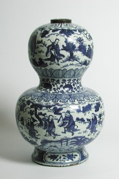 VASE IN DOUBLE-GOURD FORM