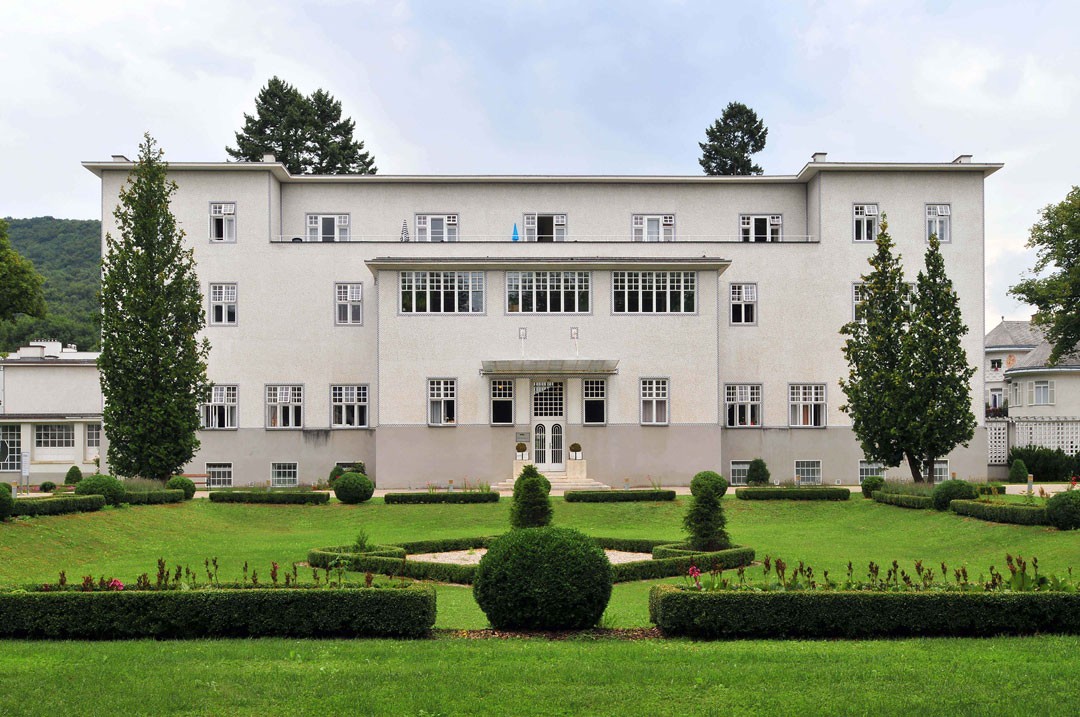 <BODY><div>Josef Hoffmann, Sanatorium Westend, Purkersdorf, façade, 1905</div><div>© Wolfgang Woessner/MAK</div><div> </div></BODY>